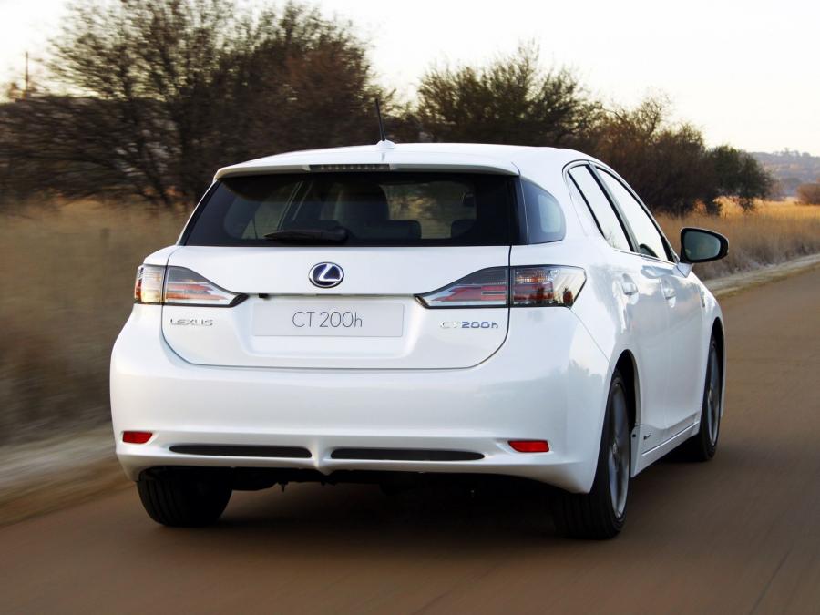  Lexus CT200h F-Sport 2011 года  (ZA) (фото 6 из 12)